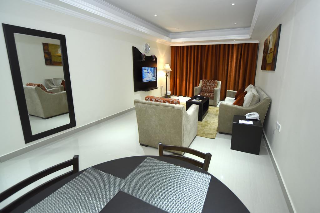 Alain Hotel Adzsmán Kültér fotó